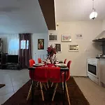 Trikala Home Apartament *