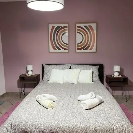 아파트 Trikala Home