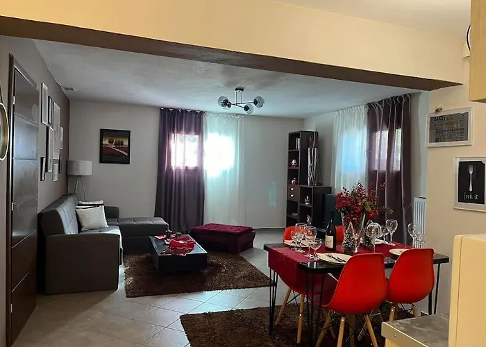 Trikala Home Apartamento