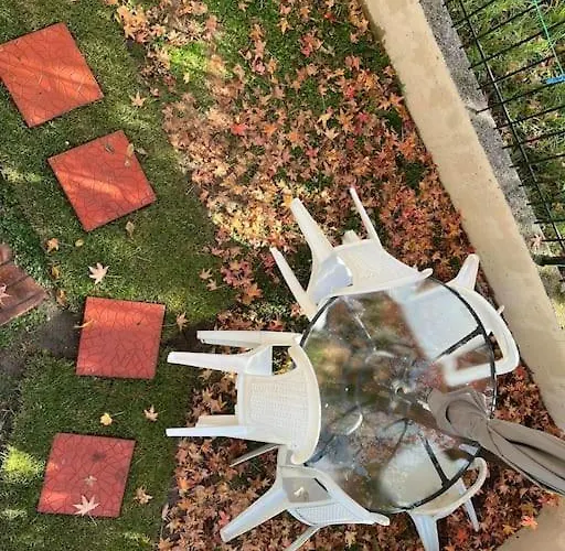 Trikala Home Apartamento *